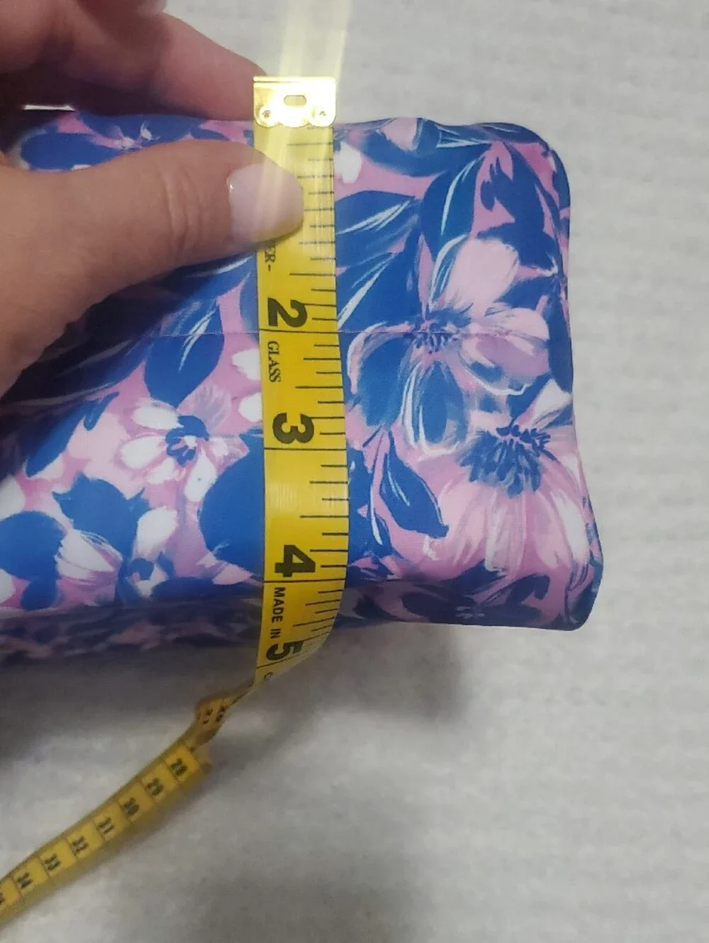 Ellen Tracy Pink and Blue Floral Cosmetic Tote